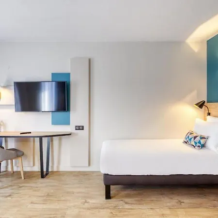 Confort Paris Mairie Hotel 3*
