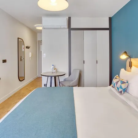 Confort Paris Mairie 3* Clichy