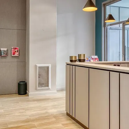 Confort Paris Mairie Hotel 3*