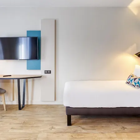 Confort Paris Mairie Hotel Clichy