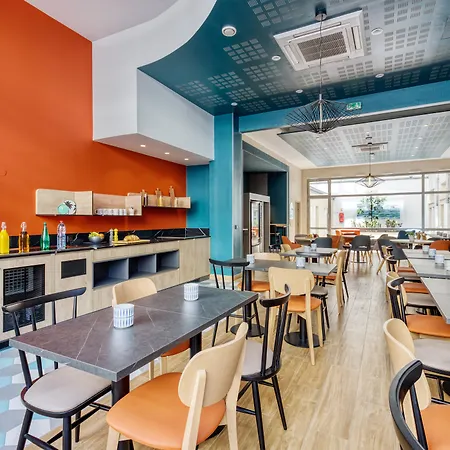Confort Paris Mairie Hotel Clichy