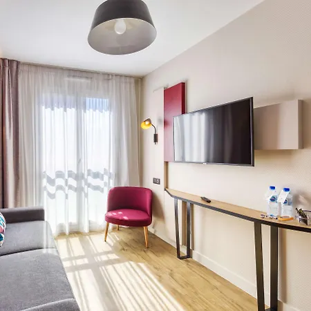 Confort Paris Mairie 3* Clichy