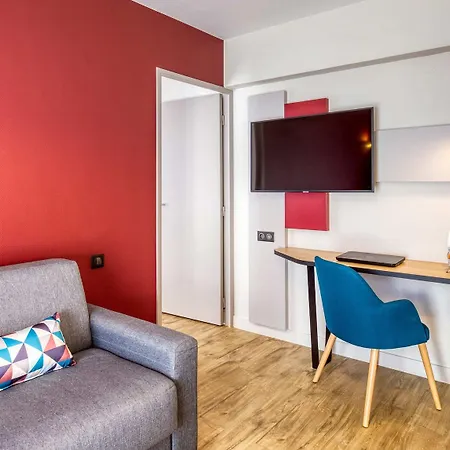 Confort Paris Mairie 3* Clichy